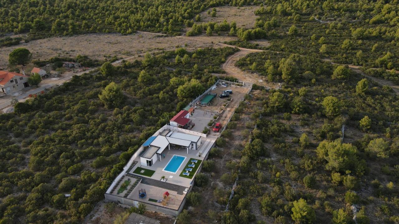 Resort Renjeland 시베니크 외부 사진